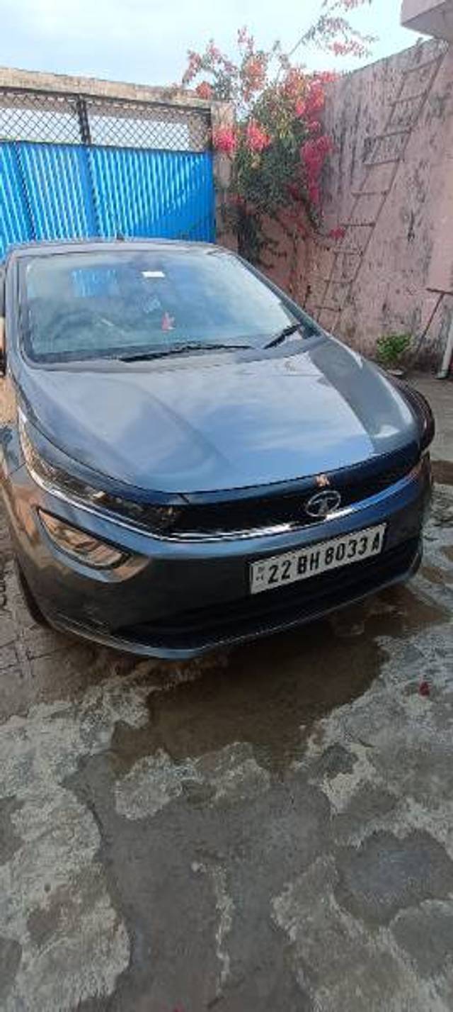 https://images10.gaadi.com/usedgaadi-sellcar/UsedCar/a5fcd02e-0ee4-47a3-8fde-4a45558b063b/7cb17d0a-7e12-4cbf-ad5a-e08a1ef6e42a.jpg?imwidth=6402