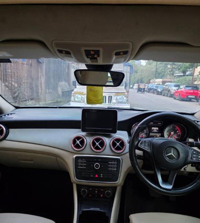 Second-hand 2016 Mercedes-Benz GLA Class 200 CDI for sale in Thane-4