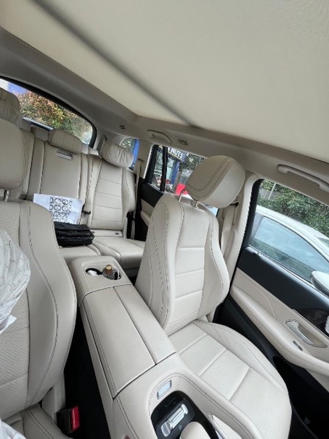 Mercedes-Benz GLS 400d 4MATIC Second-hand 2024 Mercedes-Benz GLS 400d 4MATIC for sale in Kozhikode-2