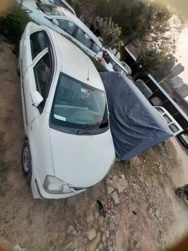 Second-hand 2015 Toyota Etios GD for sale in Firozabad-5