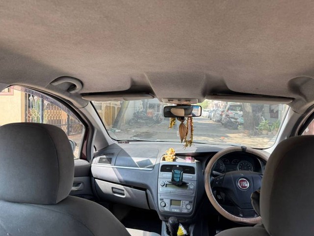 Second-hand 2014 Fiat Grande Punto 1.3 Emotion (Diesel) for sale in Bangalore-9