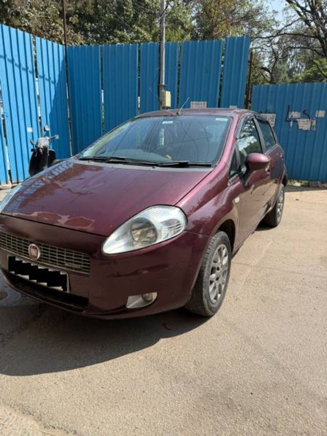 Second-hand 2014 Fiat Grande Punto 1.3 Emotion (Diesel) for sale in Bangalore-3
