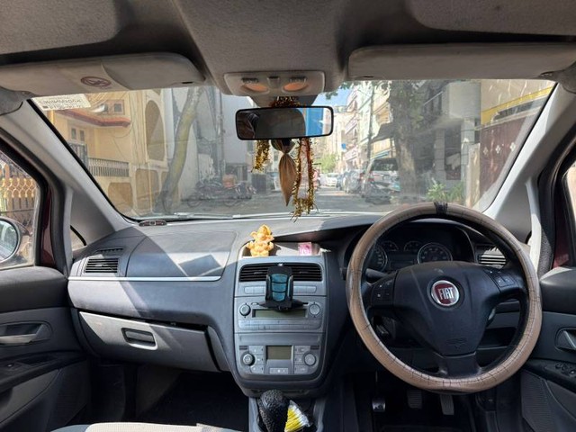 Second-hand 2014 Fiat Grande Punto 1.3 Emotion (Diesel) for sale in Bangalore-11