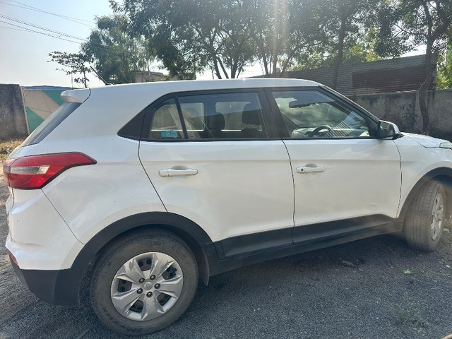 Second-hand 2018 Hyundai Creta 1.4 E Plus CRDi for sale in Dahod-3