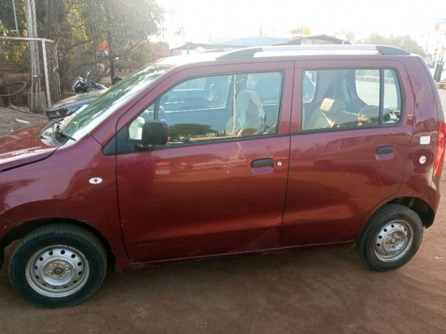 Maruti Wagon R LXI BS IV Second-hand 2011 Maruti Wagon R LXI BS IV for sale in Guna-2