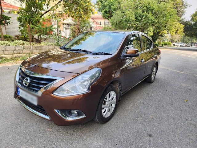 Second-hand 2017 Nissan Sunny XV CVT for sale in Hyderabad-1