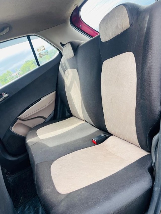 Second-hand 2015 Hyundai Grand i10 Sportz for sale in Malappuram-2