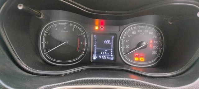 Second-hand 2022 Maruti Vitara Brezza LXI for sale in New Delhi-4