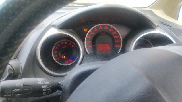 Second-hand 2011 Honda Jazz Select Edition for sale in Greater Noida-4