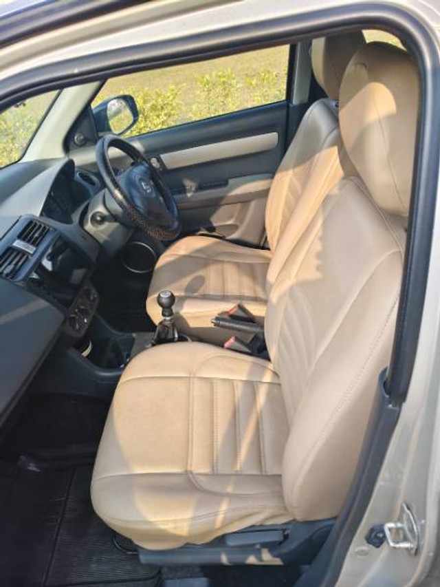 Second-hand 2010 Maruti Swift Dzire LXi for sale in Lucknow-2