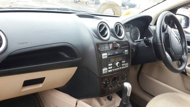 Second-hand 2009 Ford Fiesta 1.6 SXI ABS Duratec for sale in Buxar-2