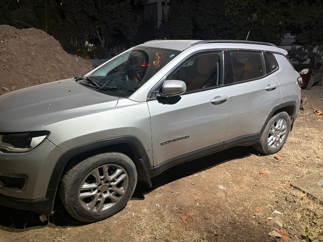 Second-hand 2018 Jeep Compass 2.0 Limited for sale in Ahmedabad-14