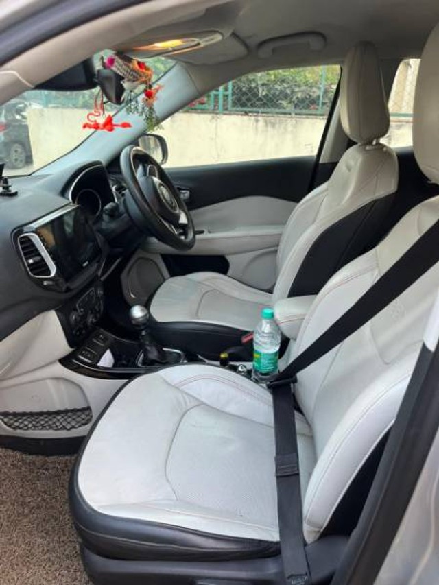 Second-hand 2018 Jeep Compass 2.0 Limited for sale in Ahmedabad-6