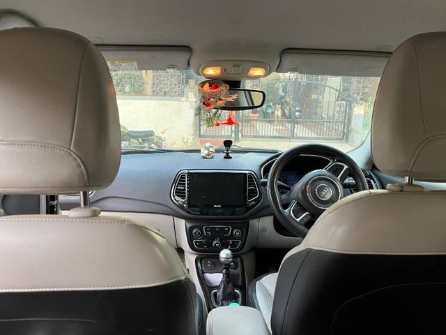 Second-hand 2018 Jeep Compass 2.0 Limited for sale in Ahmedabad-5