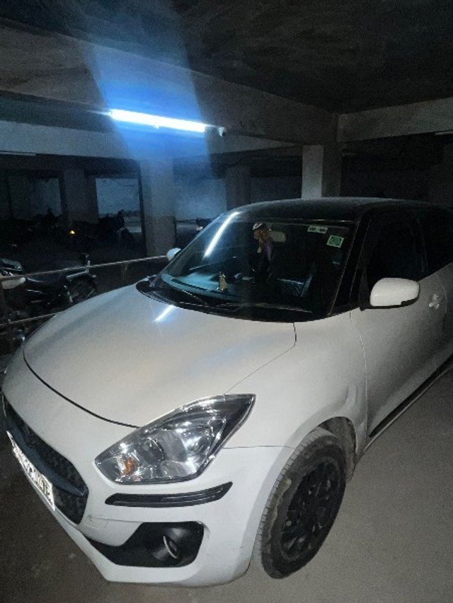 Second-hand 2024 Maruti Swift VXI for sale in Nizamabad-3