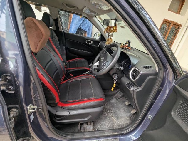 Second-hand 2021 Hyundai Venue S for sale in Tirupati-3