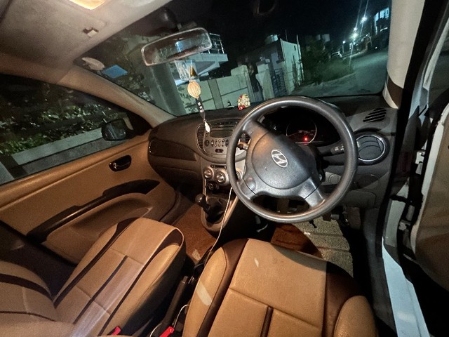 Hyundai i10 Sportz Second-hand 2012 Hyundai i10 Sportz for sale in Yavatmal-3