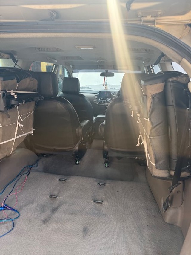 Second-hand 2015 Toyota Innova 2.5 G (Diesel) 7 Seater BS IV for sale in Gorakhpur-2