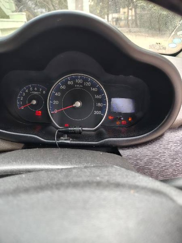 Second-hand 2016 Hyundai i10 Magna 1.1L for sale in Secunderabad-4