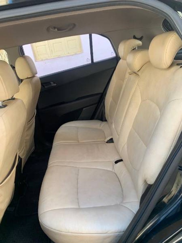 Second-hand 2016 Hyundai Creta 1.6 CRDi AT SX Plus for sale in Khambhalia-1