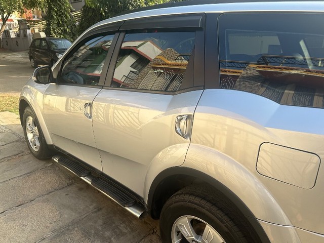 Second-hand 2013 Mahindra XUV500 W8 FWD for sale in Mysore-12