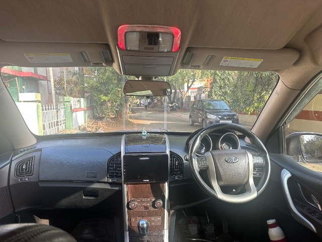 Second-hand 2013 Mahindra XUV500 W8 FWD for sale in Mysore-9