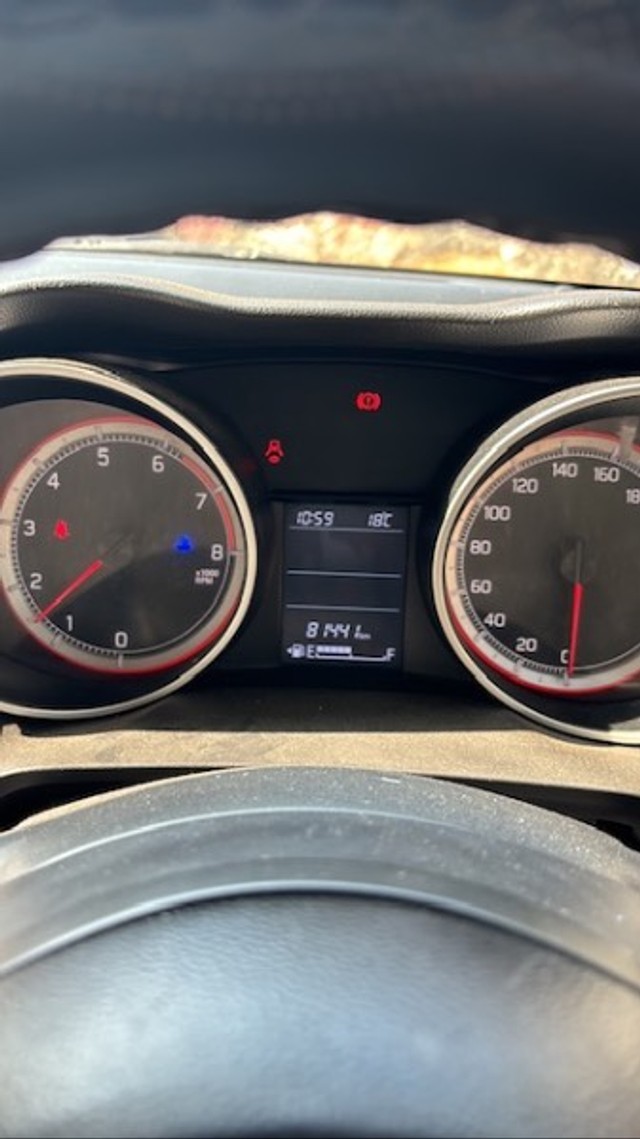 Second-hand 2022 Maruti Swift ZXI BSVI for sale in Bharatpur-4