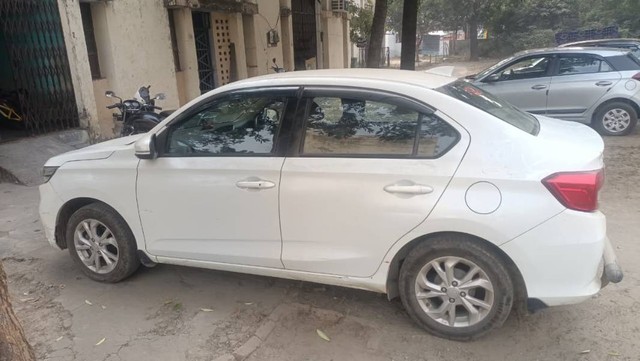 Second-hand 2018 Honda Amaze VX i-VTEC for sale in Meerut-3