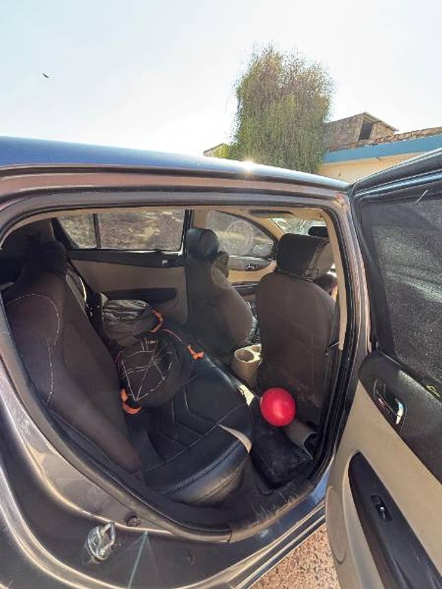 Second-hand 2010 Hyundai i20 Magna for sale in Barmer-2