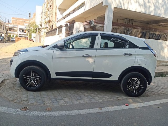 Second-hand 2019 Tata Nexon 1.2 Revotron XM for sale in Banda-2