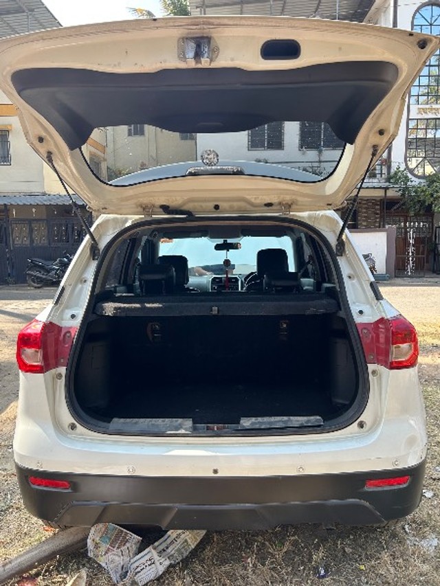 Second-hand 2019 Maruti Vitara Brezza VDi AMT for sale in Pune-2
