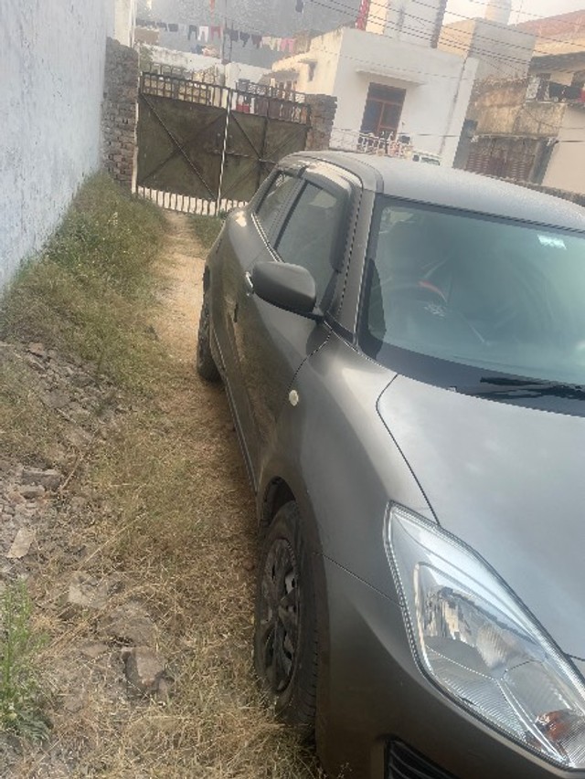 Second-hand 2019 Maruti Suzuki Swift LXI for sale in Farukh Nagar-5