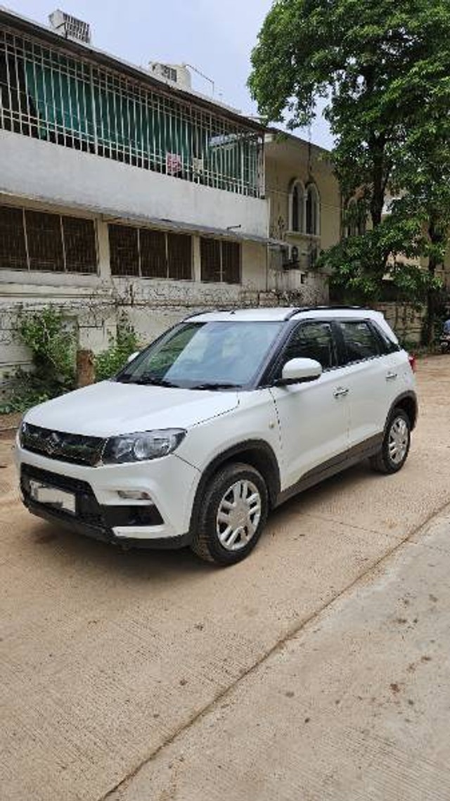 Second-hand 2019 Maruti Vitara Brezza VDi for sale in Raipur-3