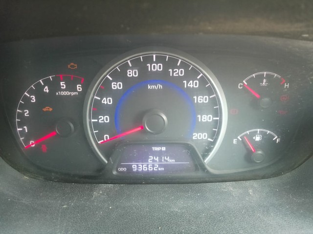 Second-hand 2014 Hyundai Grand i10 CRDi Asta for sale in Jaunpur-0