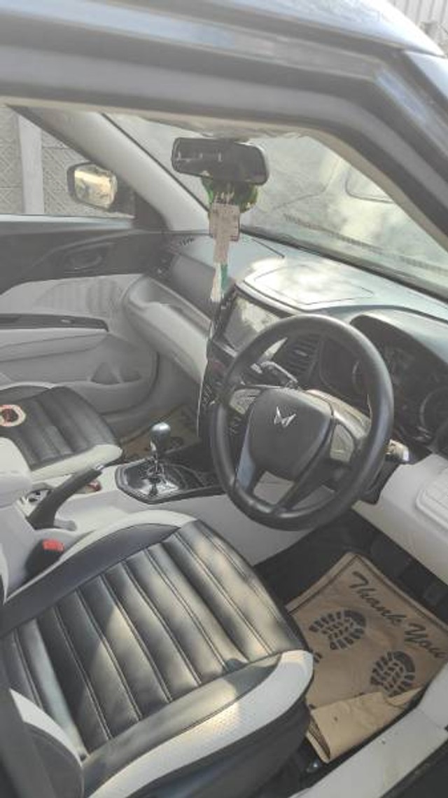 Second-hand 2023 Mahindra XUV300 W6 for sale in Anantapur-4