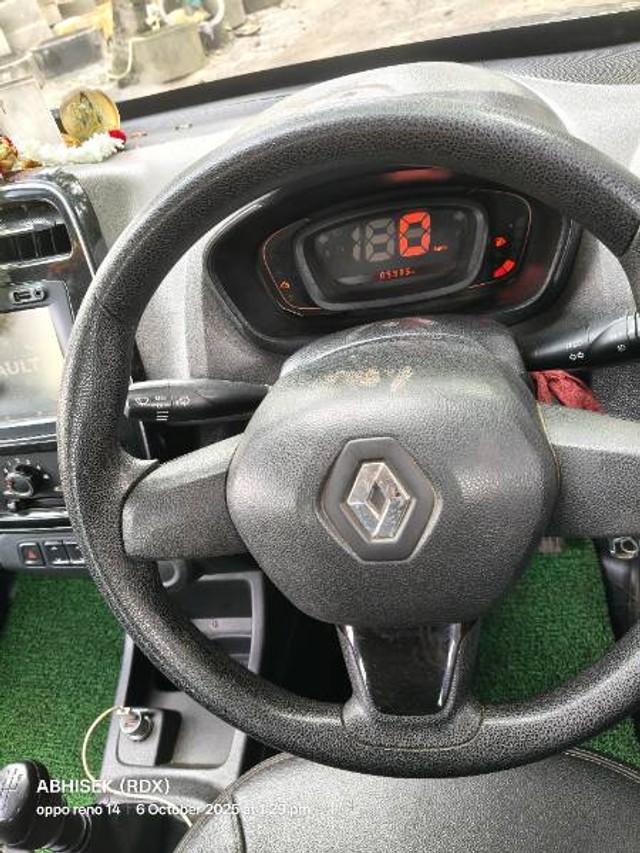 Second-hand 2018 Renault KWID 1.0 RXT for sale in Paschim Medinipur-4