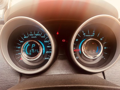 Second-hand 2018 Mahindra XUV500 AT W10 FWD for sale in Gangtok