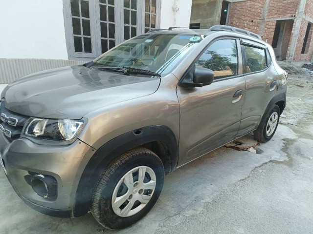 Second-hand 2016 Renault KWID 1.0 RXT Optional for sale in Bareilly-4