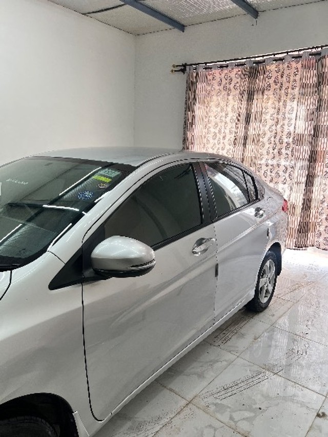 Second-hand 2015 Honda City i DTEC V for sale in Rampura Phul-2