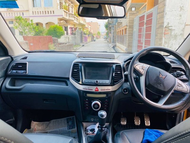 Second-hand 2022 Mahindra XUV300 W8 Option Turbosport Dual Tone BSVI for sale in Dehradun-1