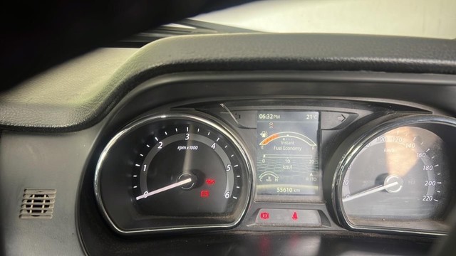 Second-hand 2017 Tata Hexa XT for sale in Kanpur-3