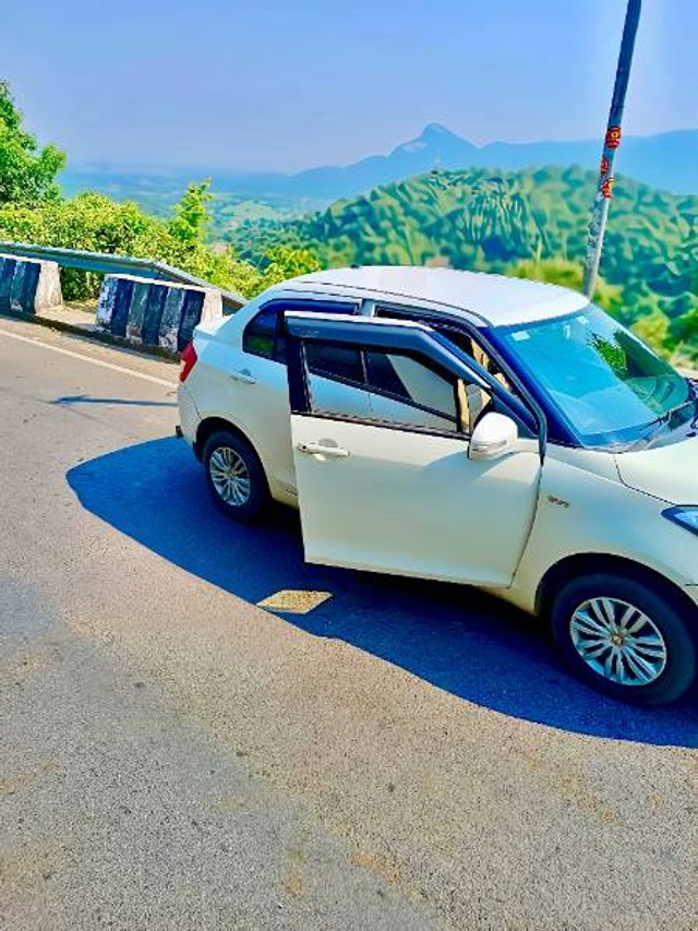 Second-hand 2016 Maruti Swift Dzire VXI for sale in Purulia-1