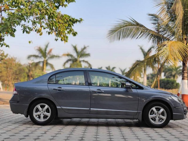 Second-hand 2010 Honda Civic 1.8 V MT for sale in Nashik-1