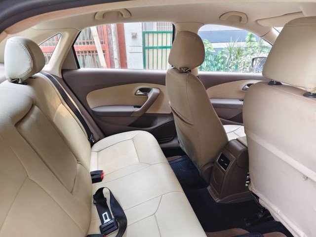 Second-hand 2012 Skoda Rapid 1.6 MPI Ambition for sale in Bangalore-9