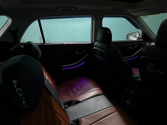 Second-hand 2023 Hyundai Alcazar Platinum 7-Seater for sale in Giridih-3