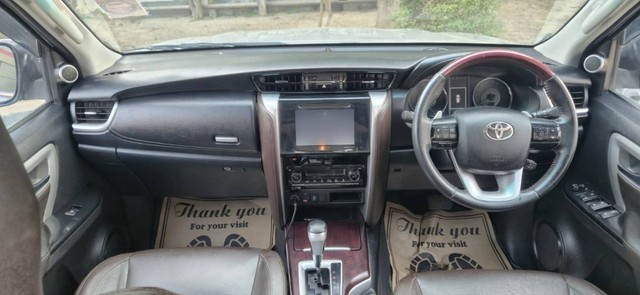 Second-hand 2017 Toyota Fortuner 2.8 2WD AT BSIV for sale in Meerut-9