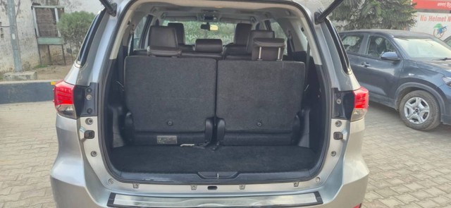 Second-hand 2017 Toyota Fortuner 2.8 2WD AT BSIV for sale in Meerut-8