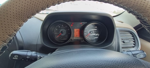 Second-hand 2016 Mahindra TUV 300 T6 Plus for sale in Baran-5