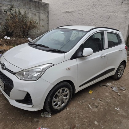 Second-hand 2019 Hyundai Grand i10 1.2 CRDi Magna for sale in Ludhiana