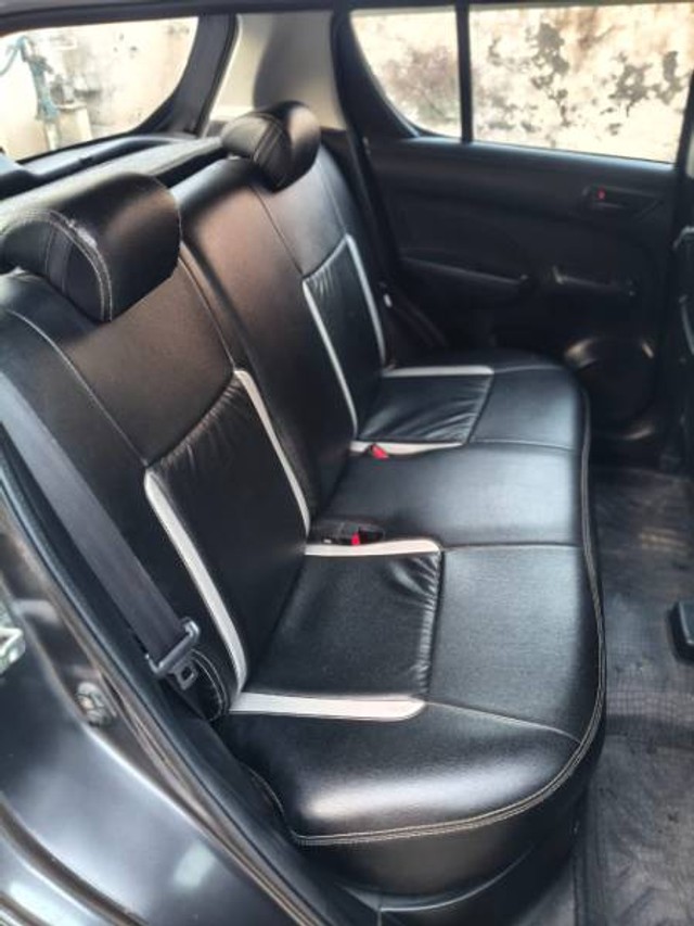 Second-hand 2017 Maruti Suzuki Swift LXI BSIV for sale in Muzaffarnagar-2